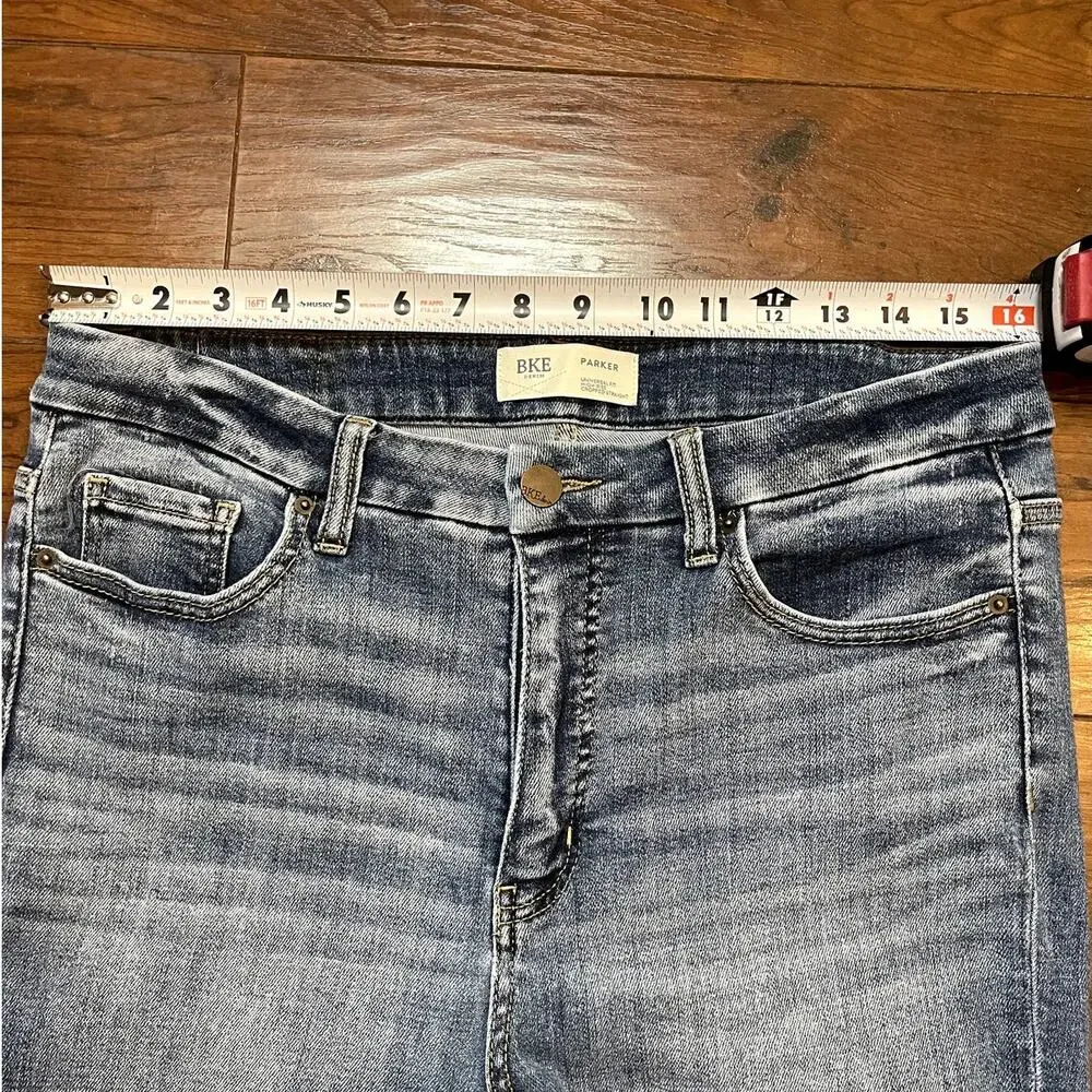 BKE Parker High Rise Crop Jeans Womens 30x28 Raw Hem Straight Denim Buckle - Picture 6 of 9
